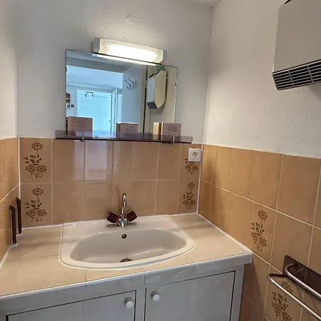 Pavillon A - 4 Pers., Terrasse, Parking, A 10 Min De La - Fr-1-732-106 Holiday home *